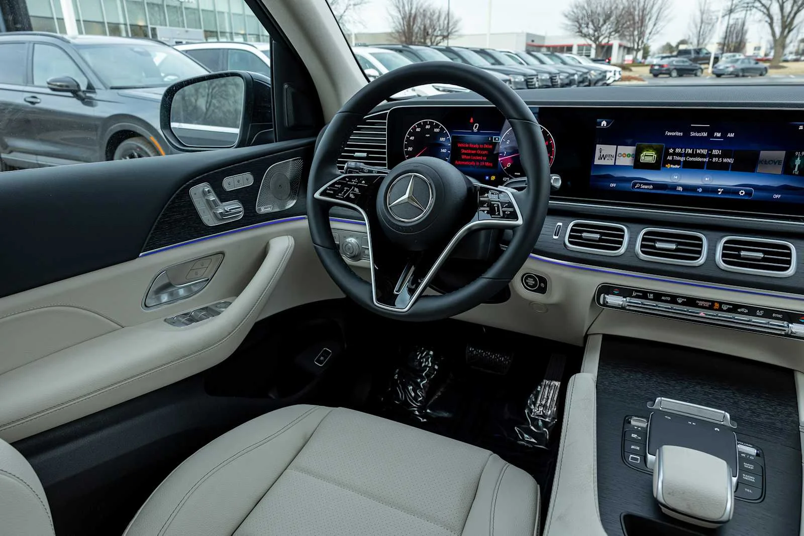New 2026 Obsidian Black Metallic Mercedes-Benz GLE 450 image 7