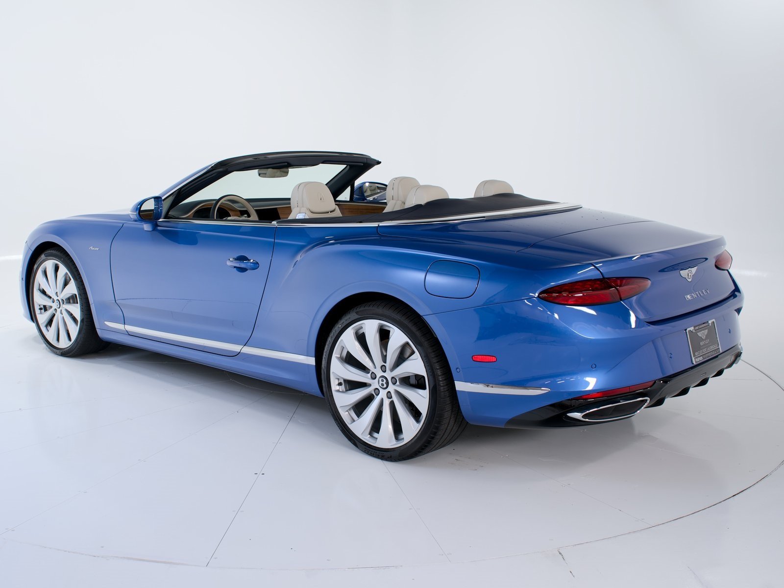 2026 Bentley Continental GTC Azure photo 3