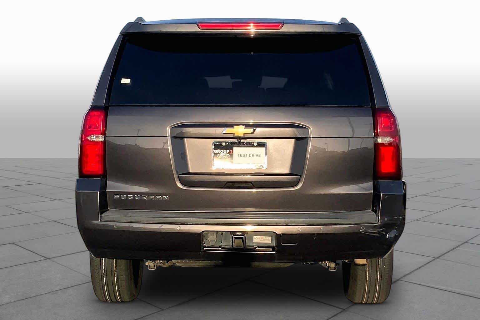 Used 2017 Tungsten Metallic Chevrolet LT image 5