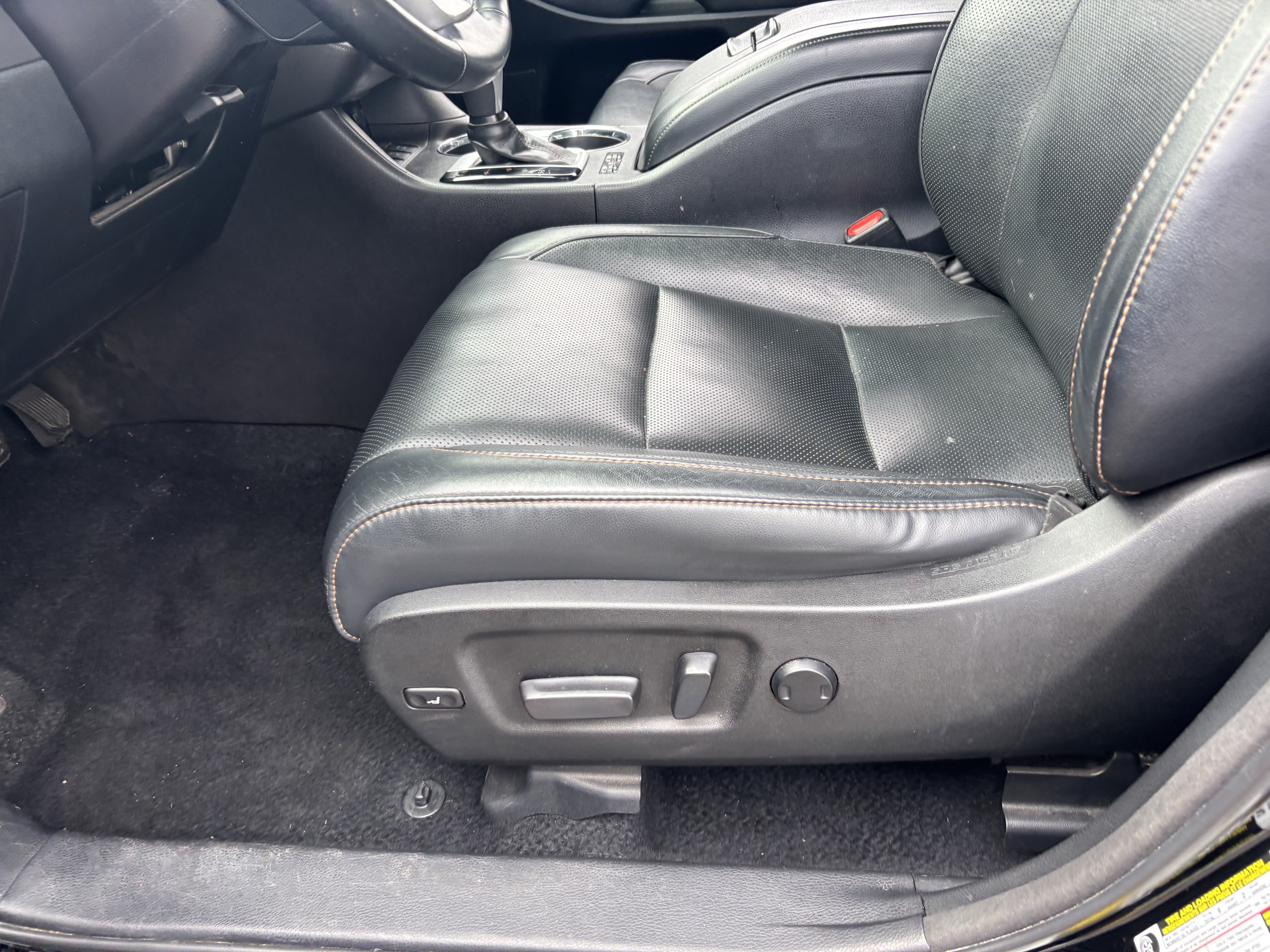 Used 2018 Midnight Black Metallic Toyota Limited Platinum image 19