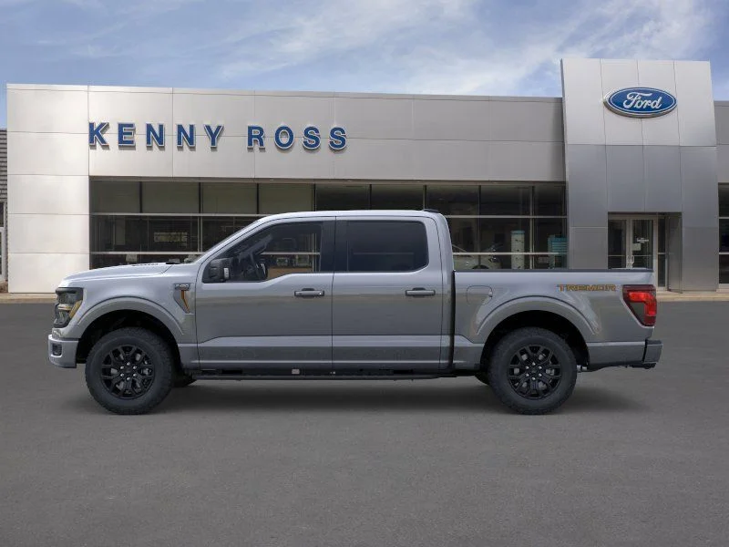 New 2026 Carbonized Gray Metallic Ford Tremor® image 4