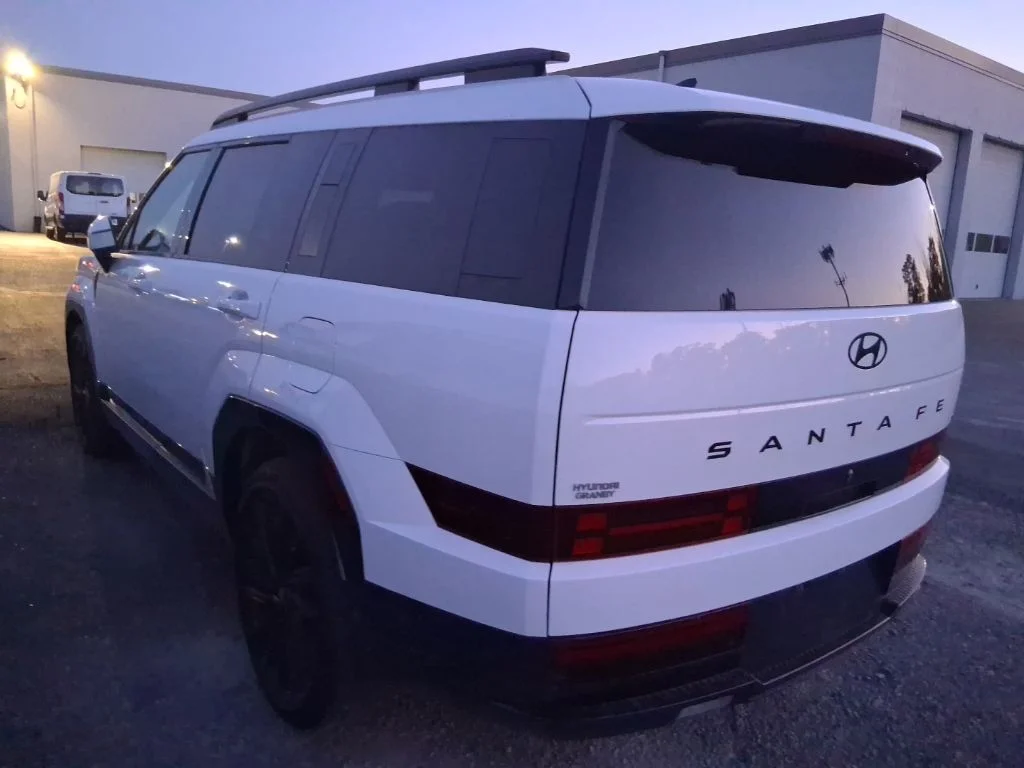 Used 2024 White Hyundai Calligraphy image 6