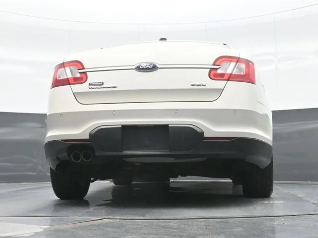 Used 2010  Ford SEL image 18