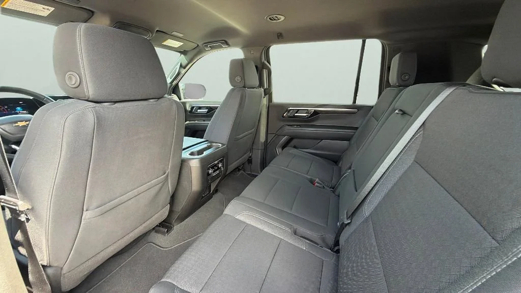 Used 2025 Black Chevrolet LS image 28