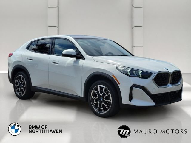 Used 2024 White BMW xDrive28i image 8