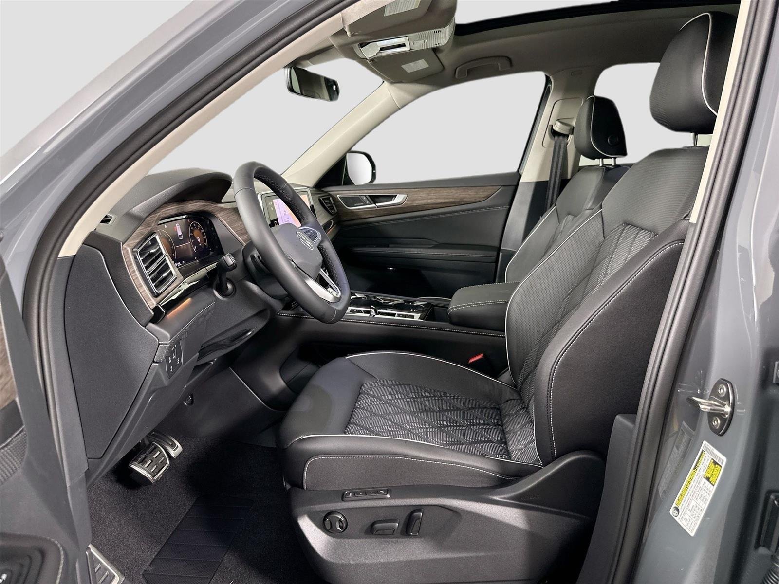 New 2026  Volkswagen 2.0T SEL Premium R-Line image 20