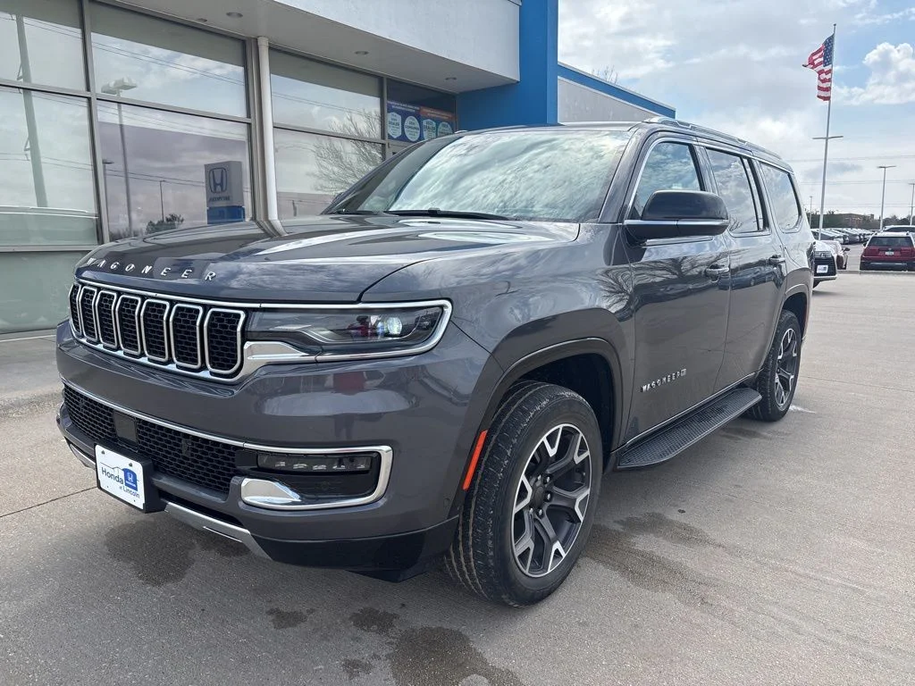 2023 Jeep Wagoneer