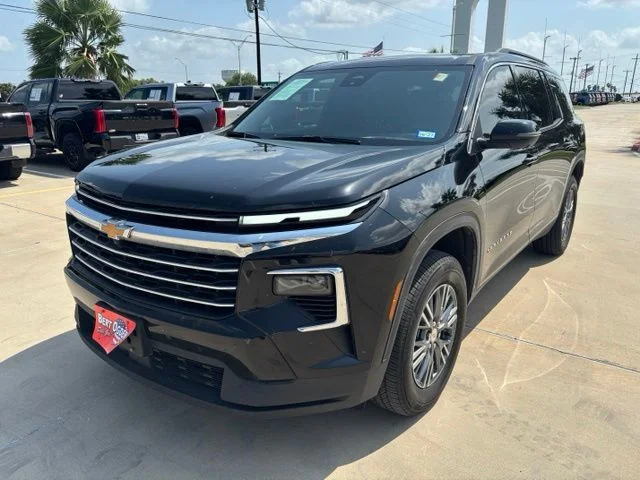 Used 2025 Black Chevrolet LT image 3