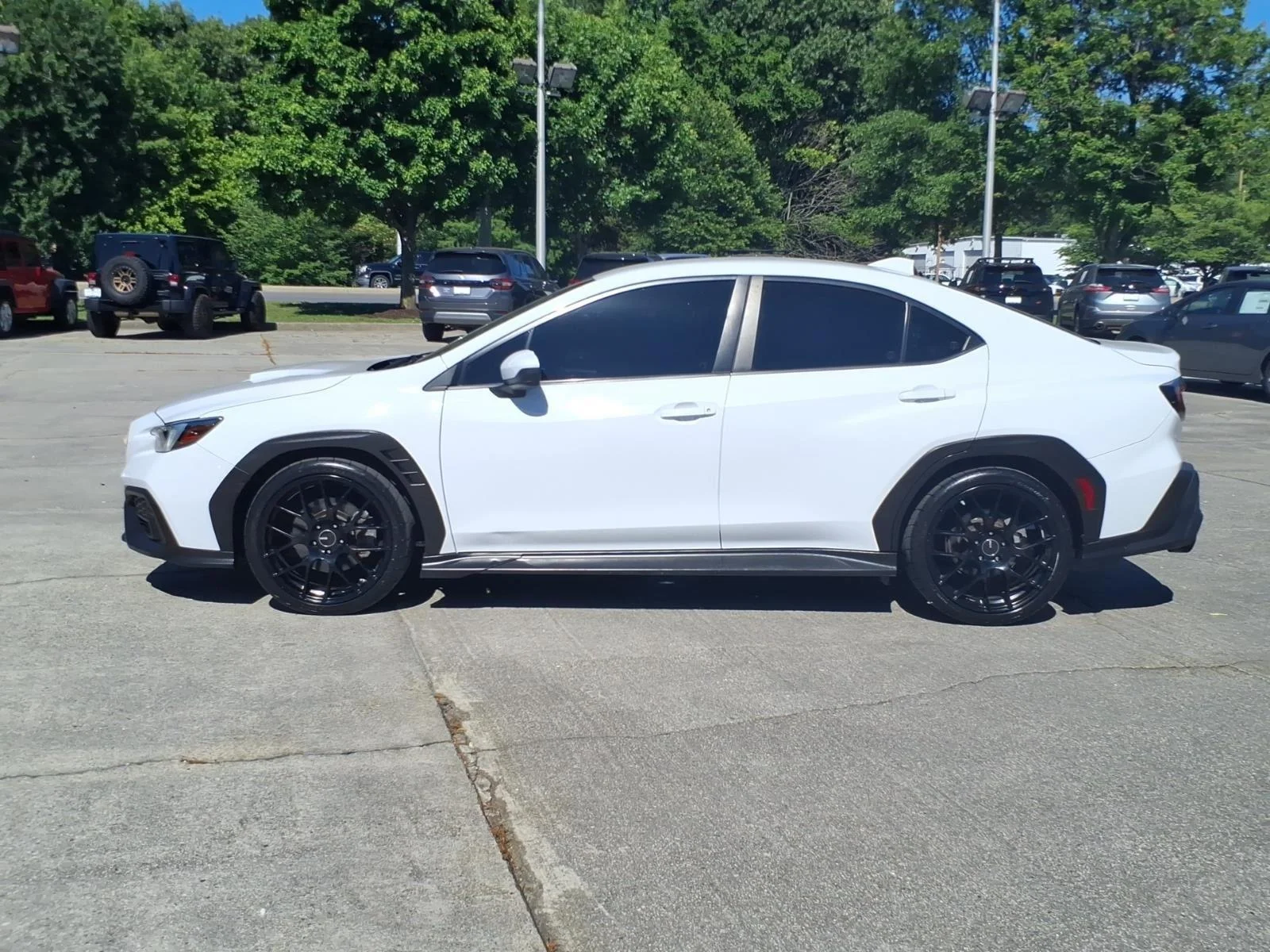 Used 2023 Magnetite Gray Metallic Subaru BASE image 3