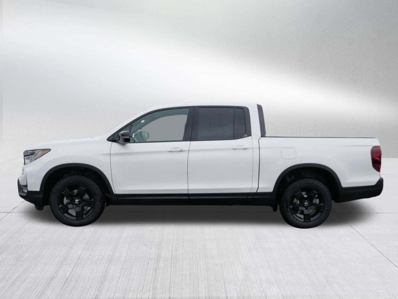 New 2026 Platinum White Pearl Honda Black Edition image 4