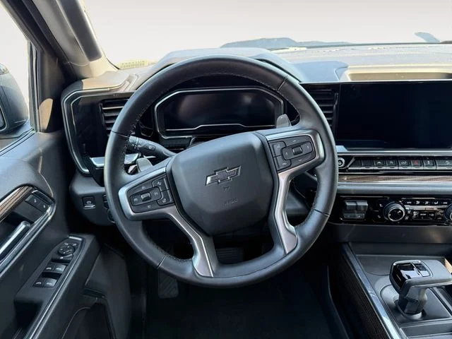 Used 2024 Ash Chevrolet LT Trail Boss image 12