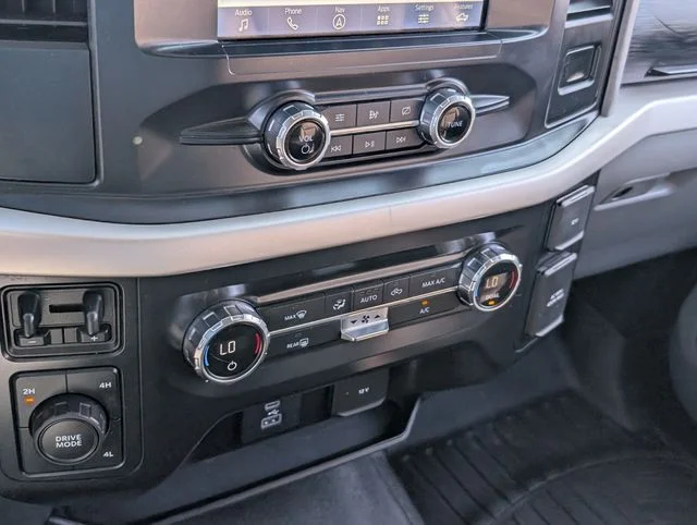 2021 Ford F-150 XLT - Photo 19