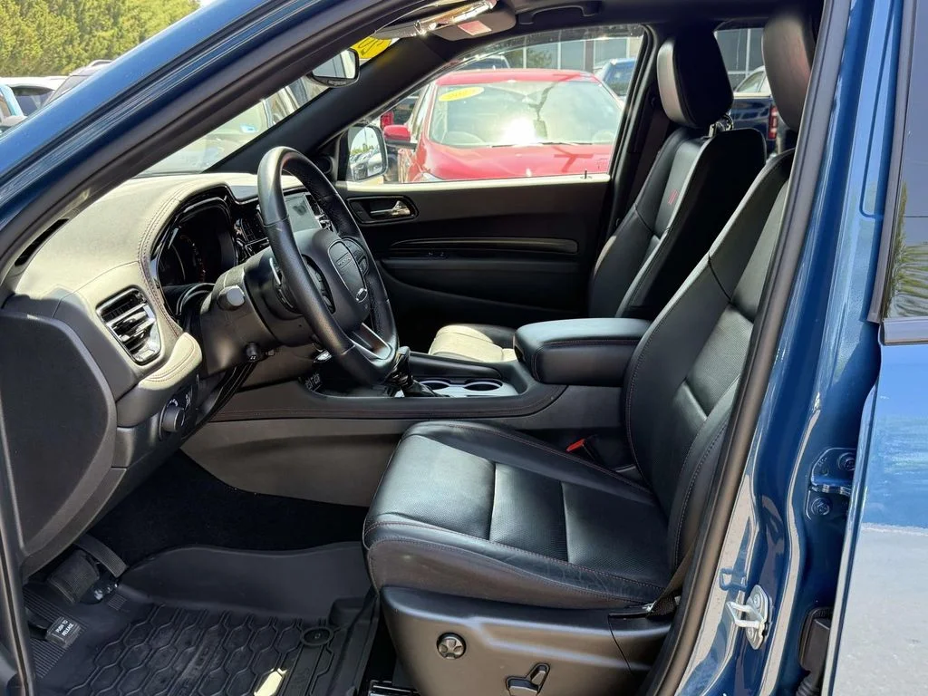 Used 2024  Dodge GT Premium image 13
