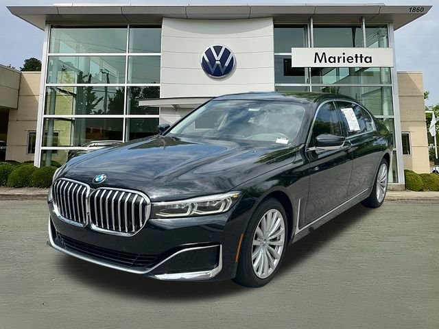 2020 BMW 7 Series 740i's photo