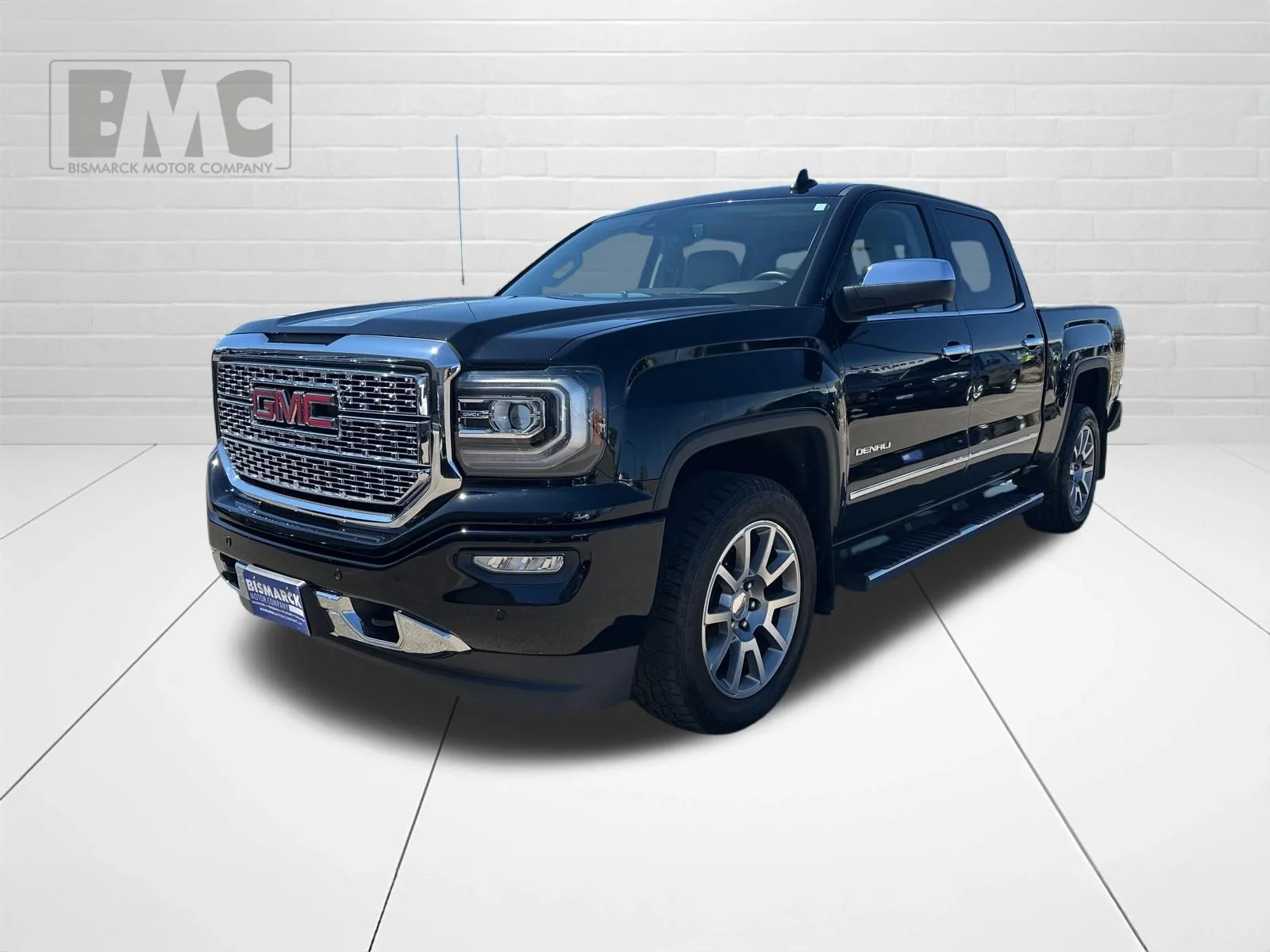 2018 GMC Sierra 4WD Crew Cab Short Box's photo