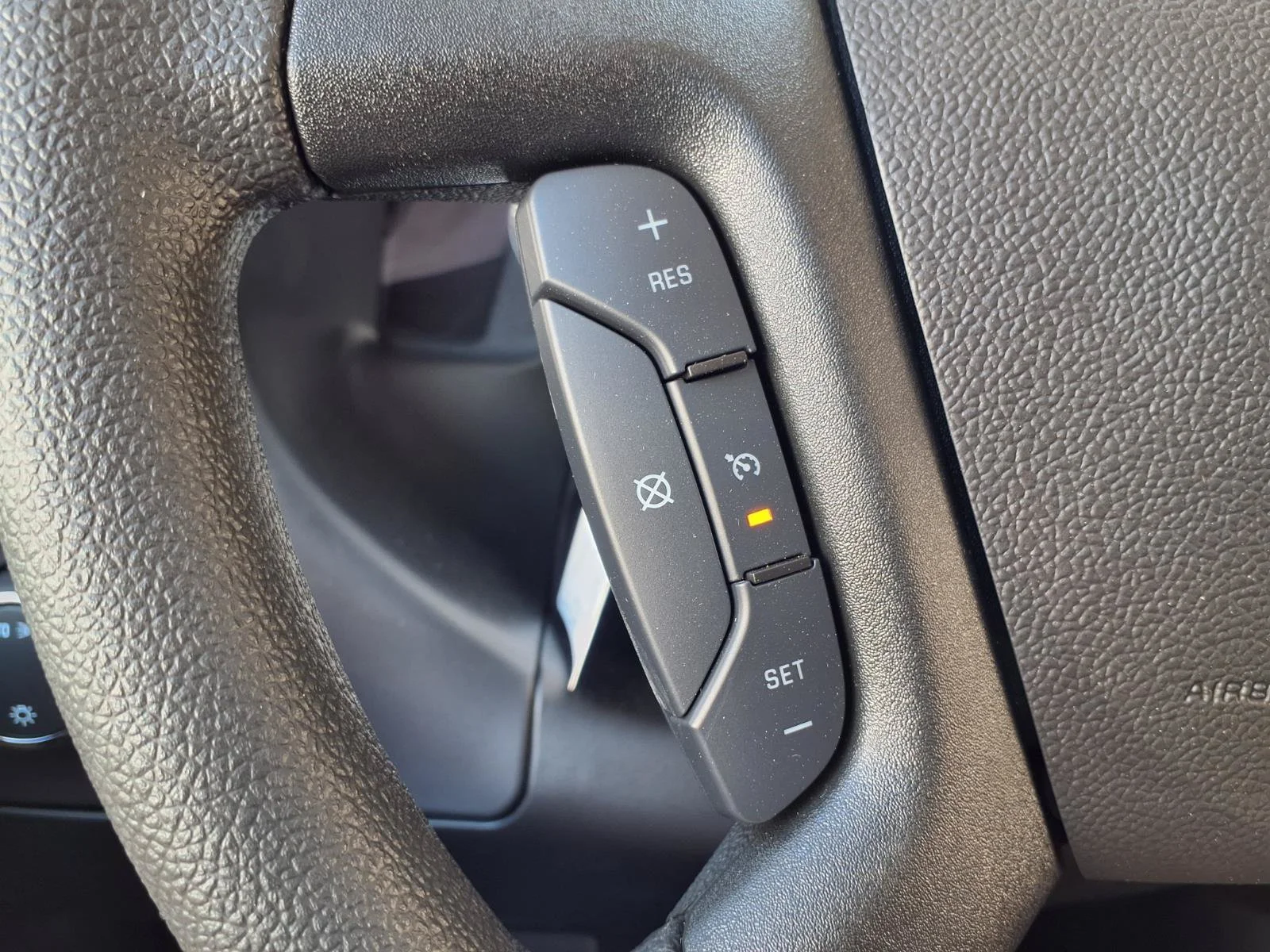 New 2026 Summit White GMC Work Van image 9