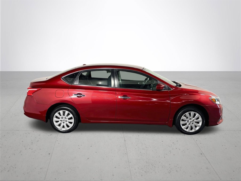 Used 2017 Red Nissan SV image 5