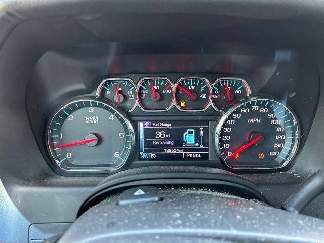 Used 2020 Gray Chevrolet LT image 26