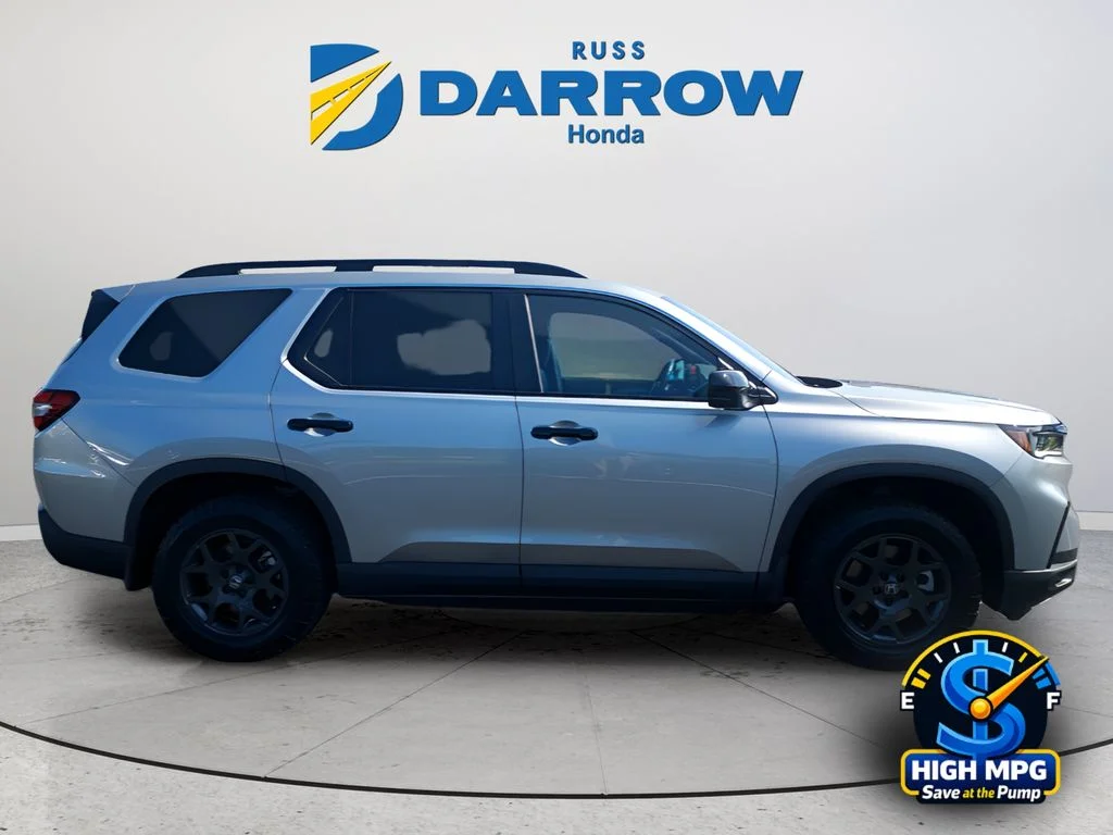 Certified Used 2025 Silver Honda TrailSport image 6