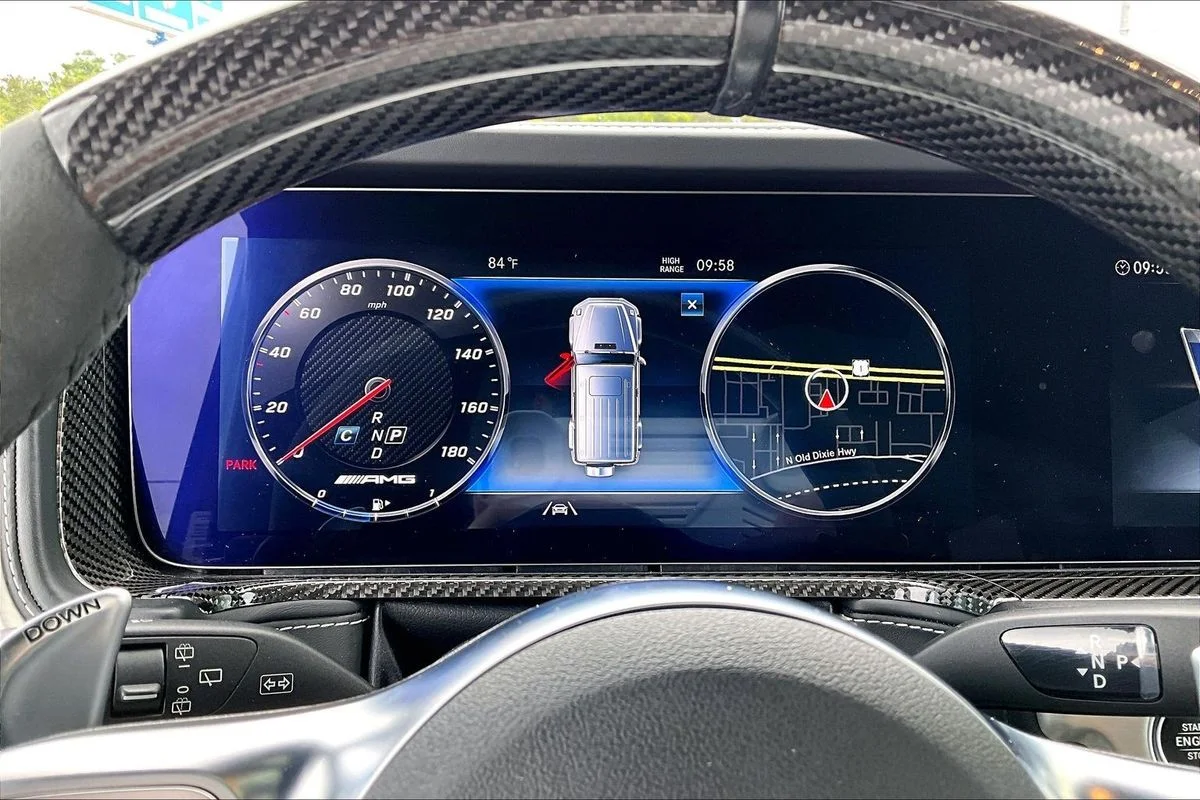 Used 2023 Teal Mercedes-Benz 4MATIC® image 13