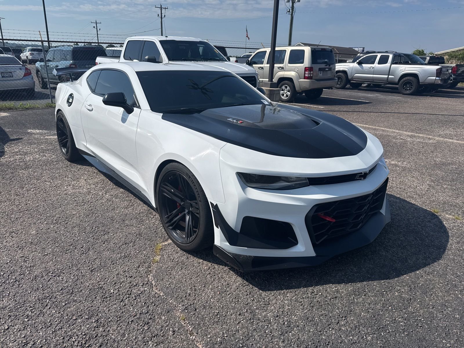 2018 Chevrolet Camaro ZL1's photo