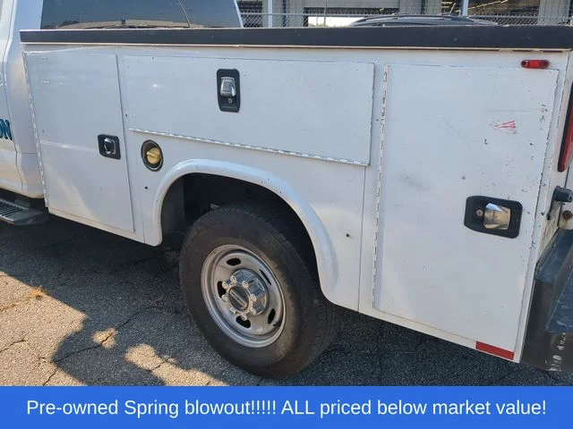 Used 2021 White Ford XL image 14