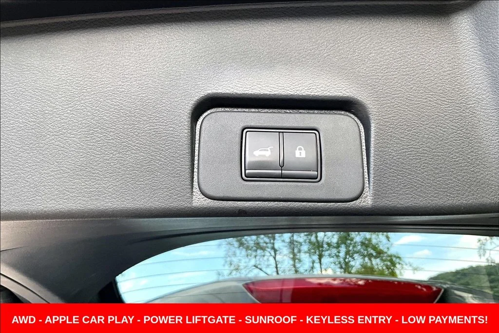 Used 2023 Gray Nissan SL image 28