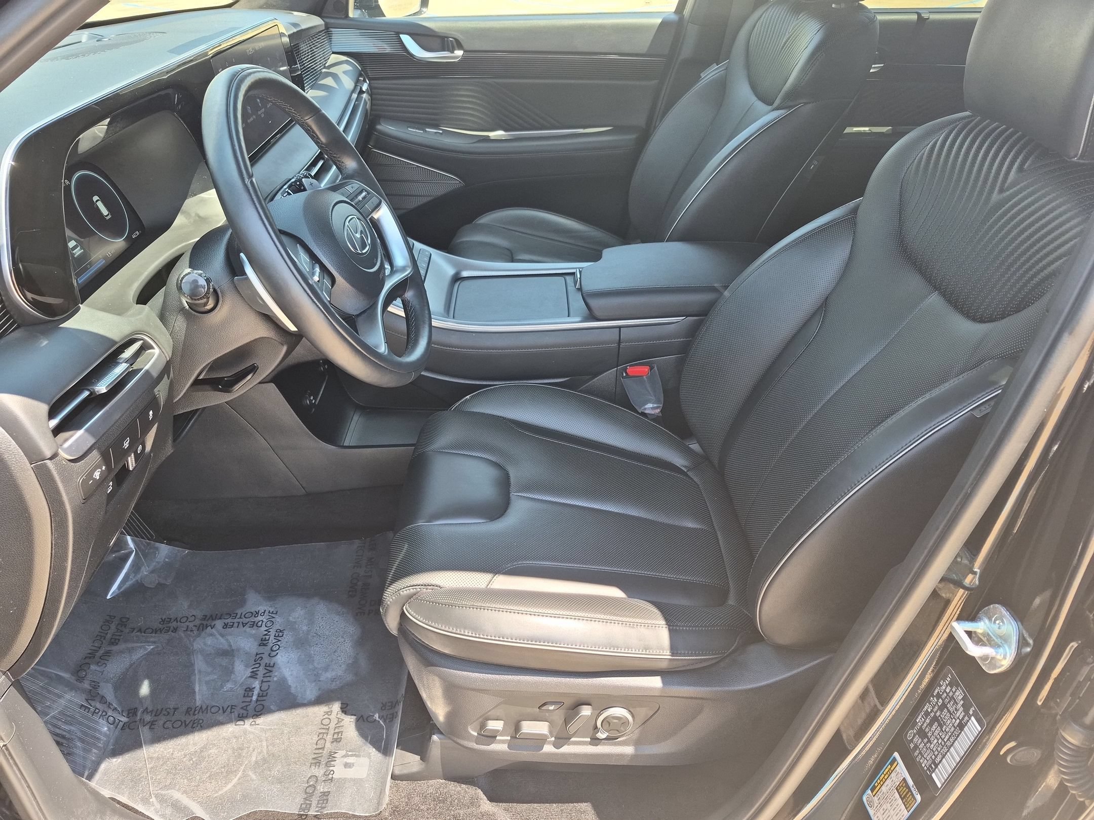 Used 2024 Abyss Black Pearl Hyundai Calligraphy image 11