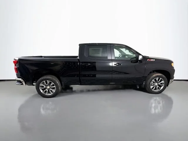 New 2026 Black Chevrolet LT image 10