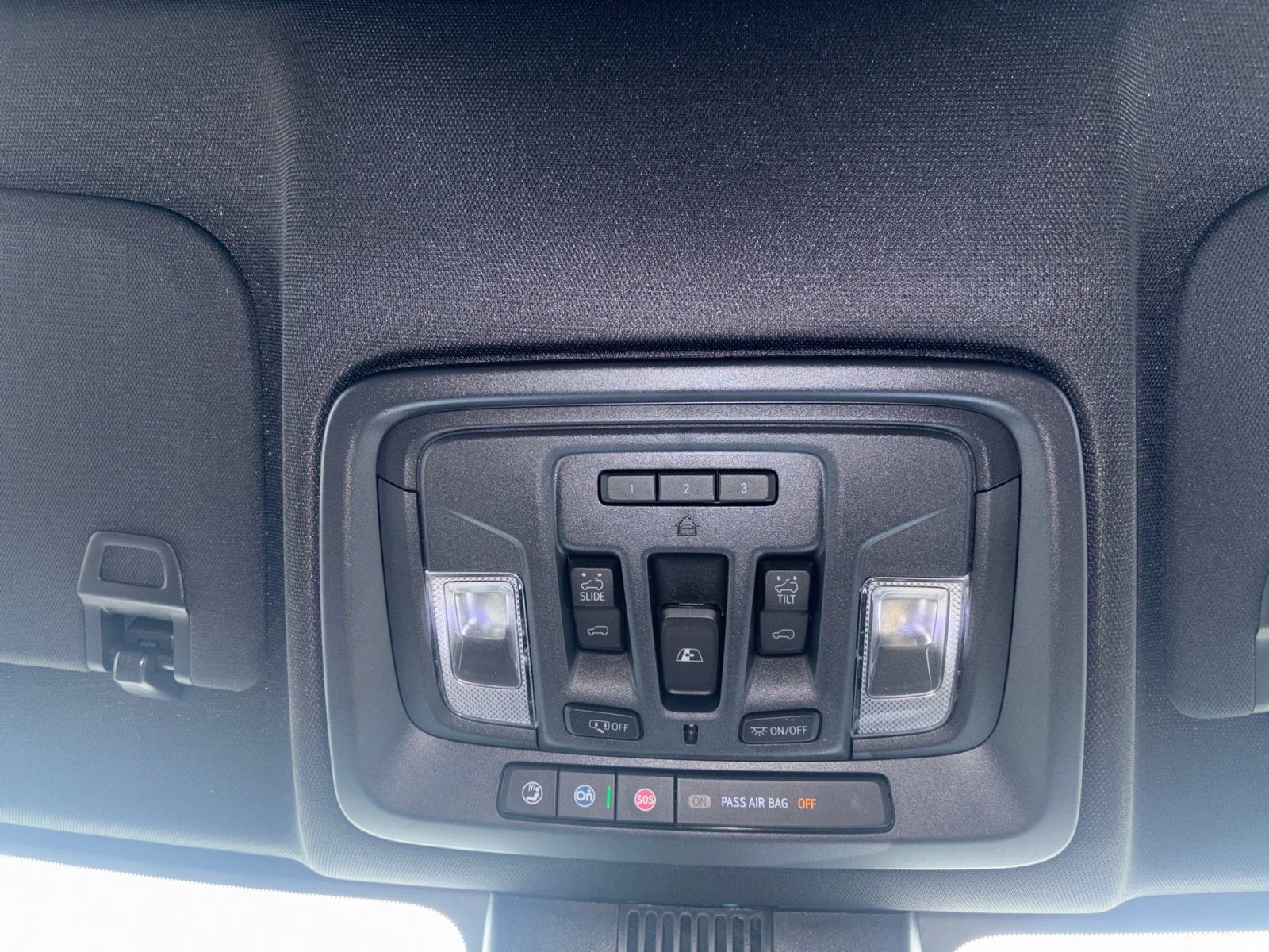 New 2026 White Chevrolet High Country image 25