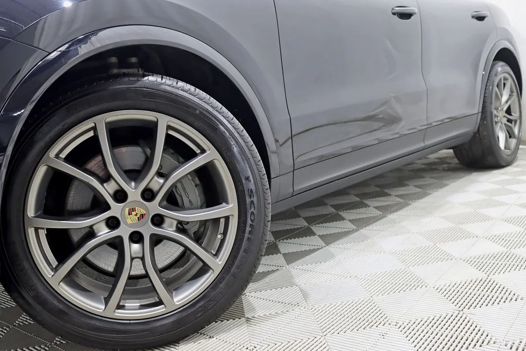2022 Porsche Cayenne Coupe S