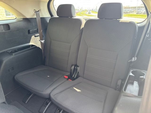 Used 2018 Black Kia LX image 30