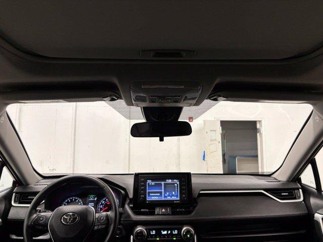 Certified Used 2021 RUBY FLARE PEARL Toyota  image 10