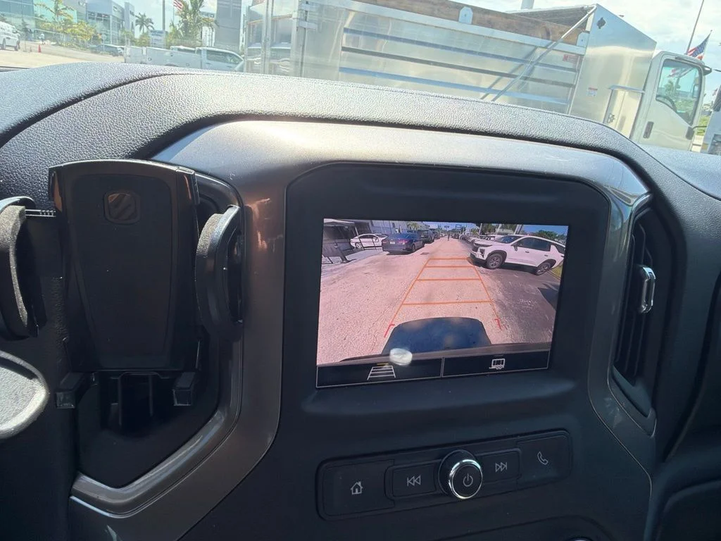 Used 2025 Black Chevrolet Custom image 5