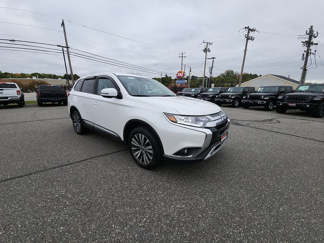 Used 2020 Mitsubishi Outlander SE with VIN JA4AZ3A33LZ044752 for sale in Waterville, ME