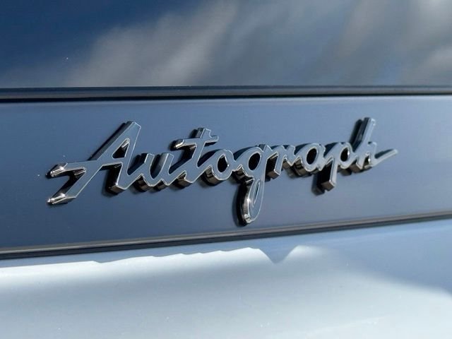 New 2027 2T RAD WHT INFINITI Autograph AWD image 11