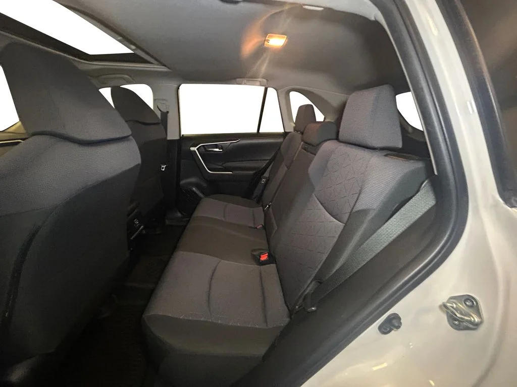 Used 2020 Super White Toyota XLE image 14