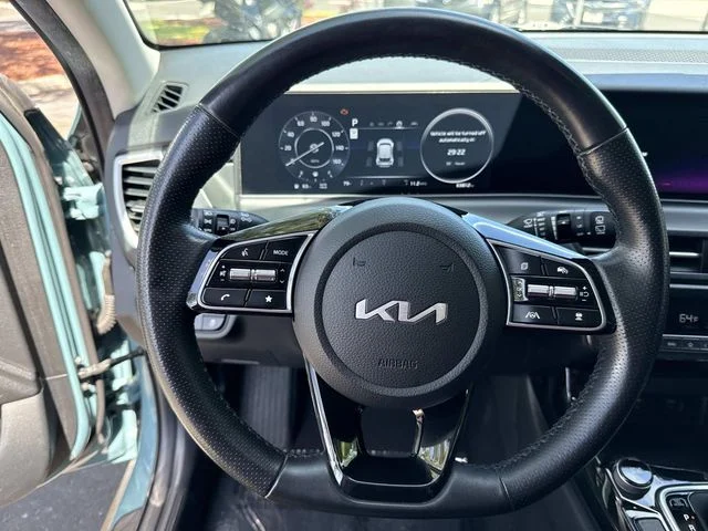 Used 2024 Blue Kia SX image 45