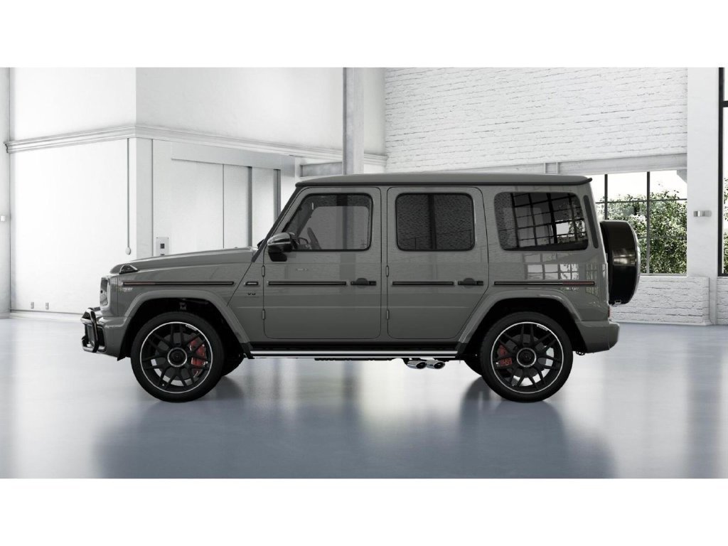 New 2027 MANUFAKTUR Arabian Grey Non- Metallic Mercedes-AMG AMG® G 63 SUV image 74