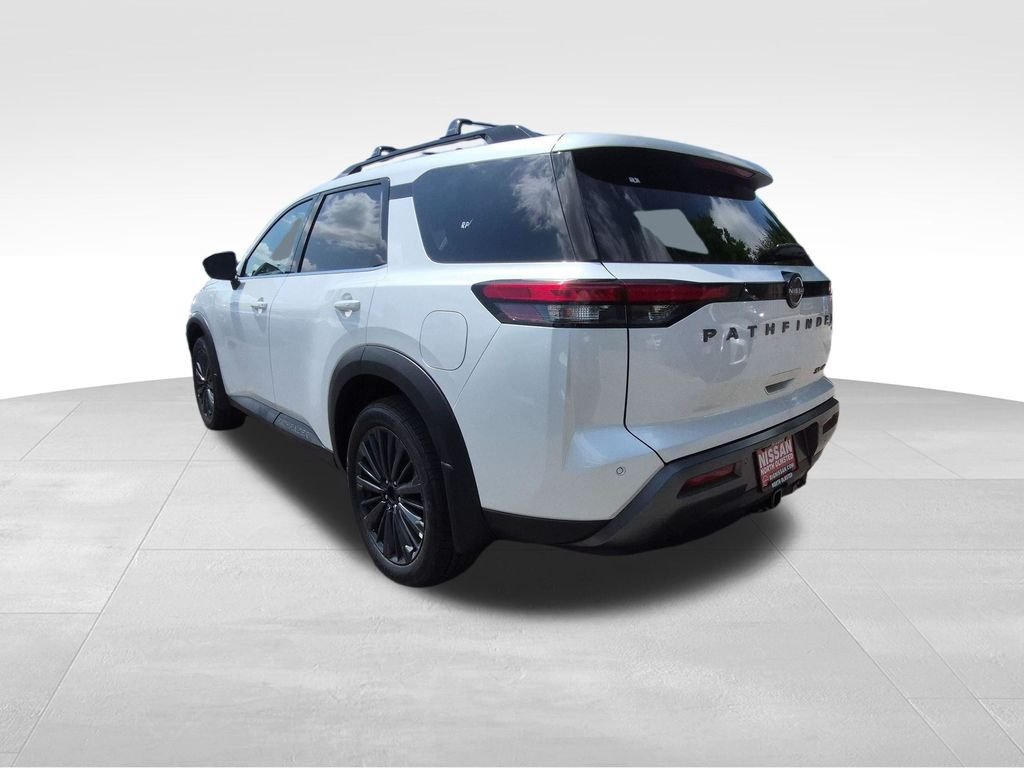 New 2026 Everest White Pearl TriCoat Nissan SL image 12