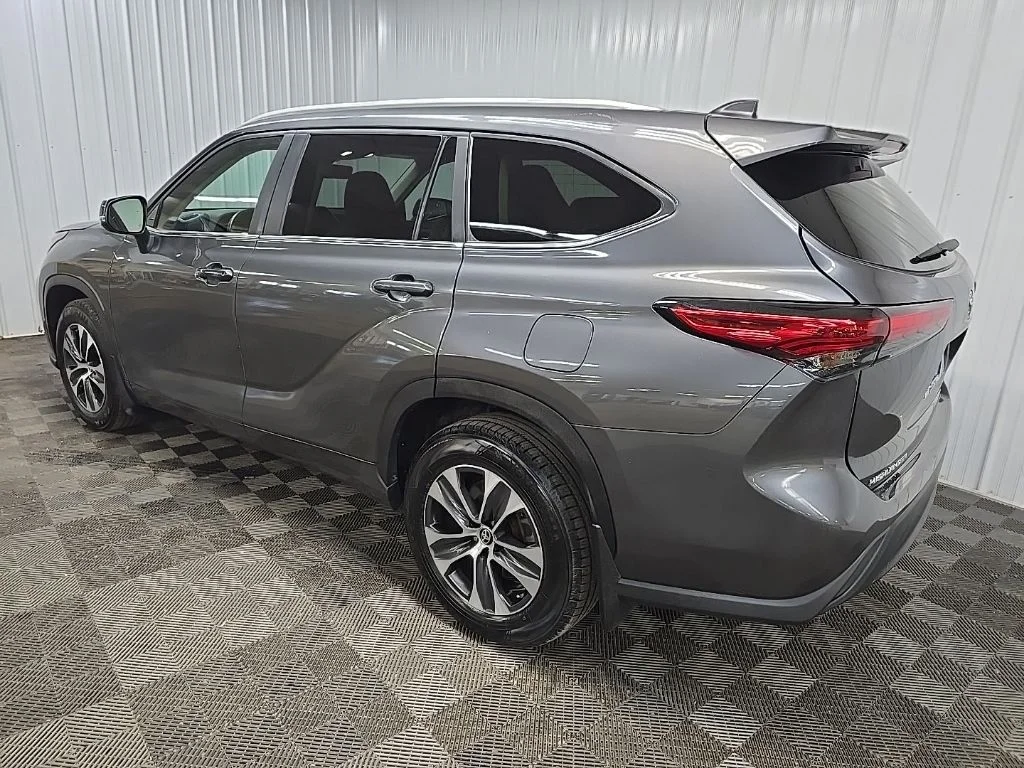 Used 2023 Magnetic Gray Metallic Toyota XLE image 9