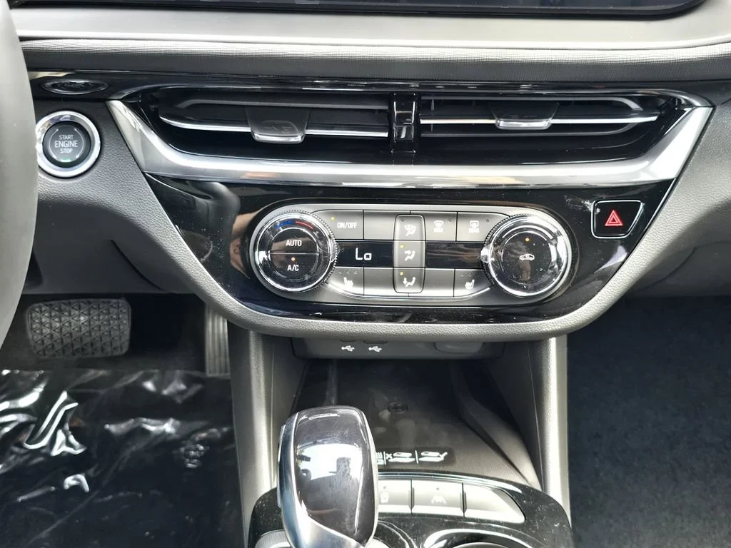 2026 Buick Envista Sport Touring - Photo 17