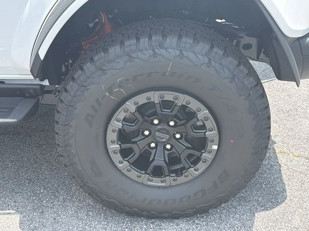 New 2026 White Ford Raptor image 17