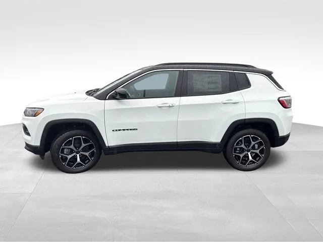 New 2026 Bright White Clear-Coat Exterior Paint Jeep Limited image 4