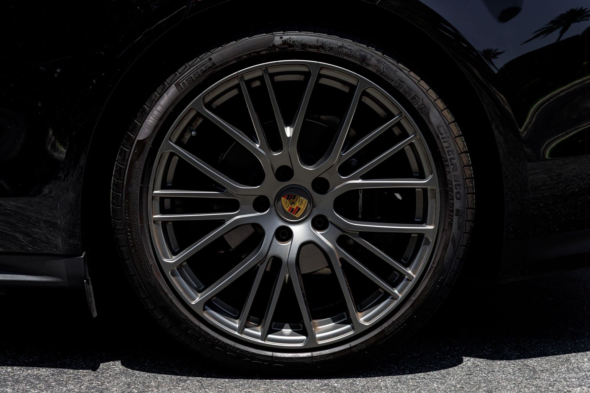 Used 2023 Black Porsche Platinum Edition image 40