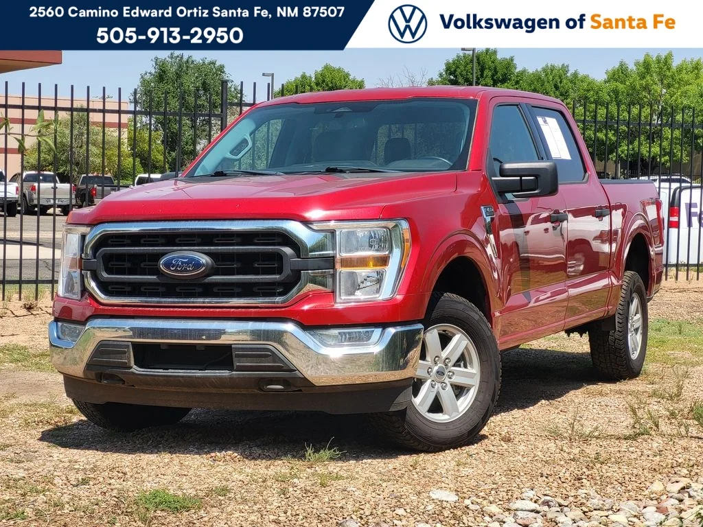 Used 2022 Race Red Ford XLT image 1