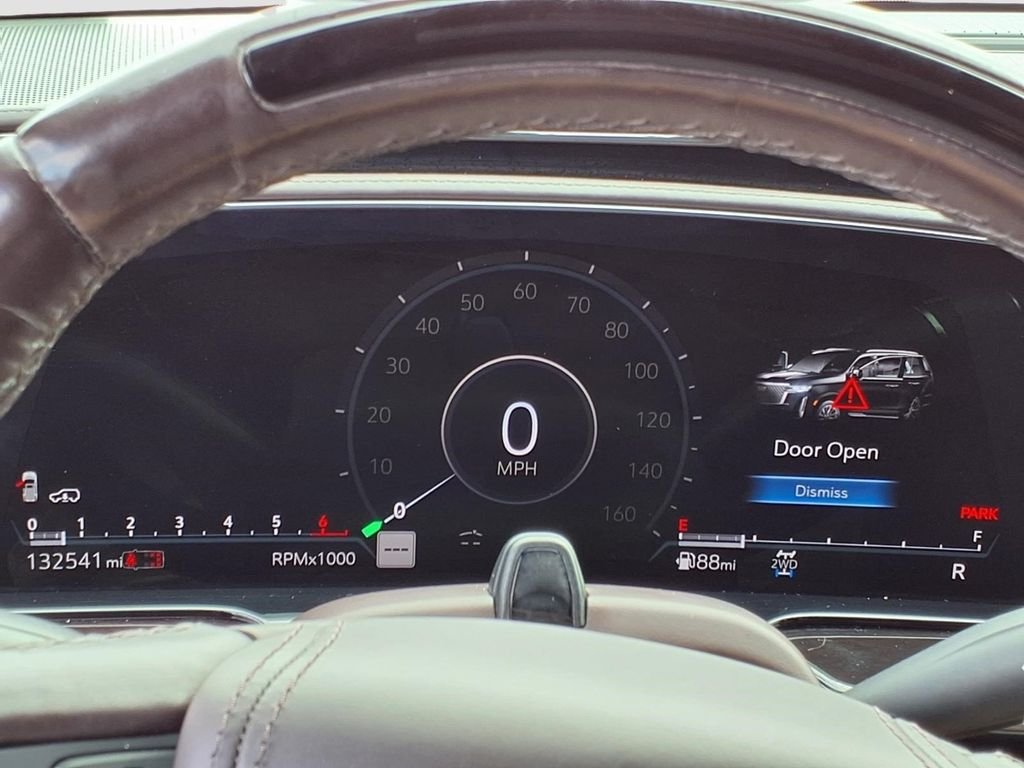 Used 2021 Infrared Cadillac Sport Platinum image 16