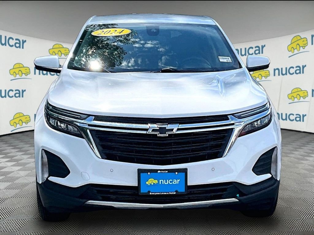 Used 2024 White Chevrolet LT image 2