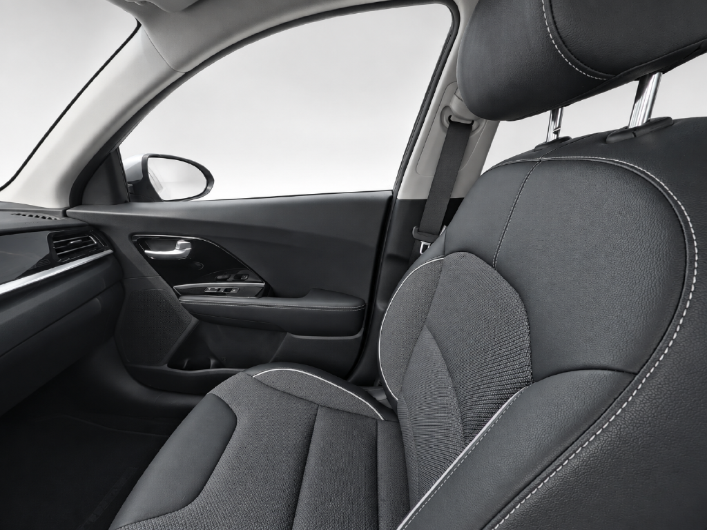 Used 2020 Silver Kia EX image 14