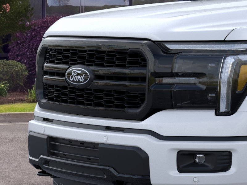New 2026 Star White Metallic Tri-Coat Ford Lariat® image 17